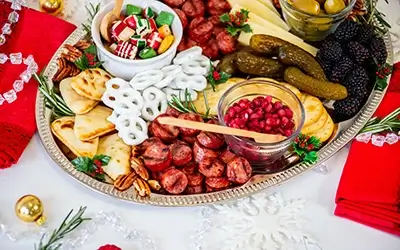 How to Build a Holiday Charcuterie Board